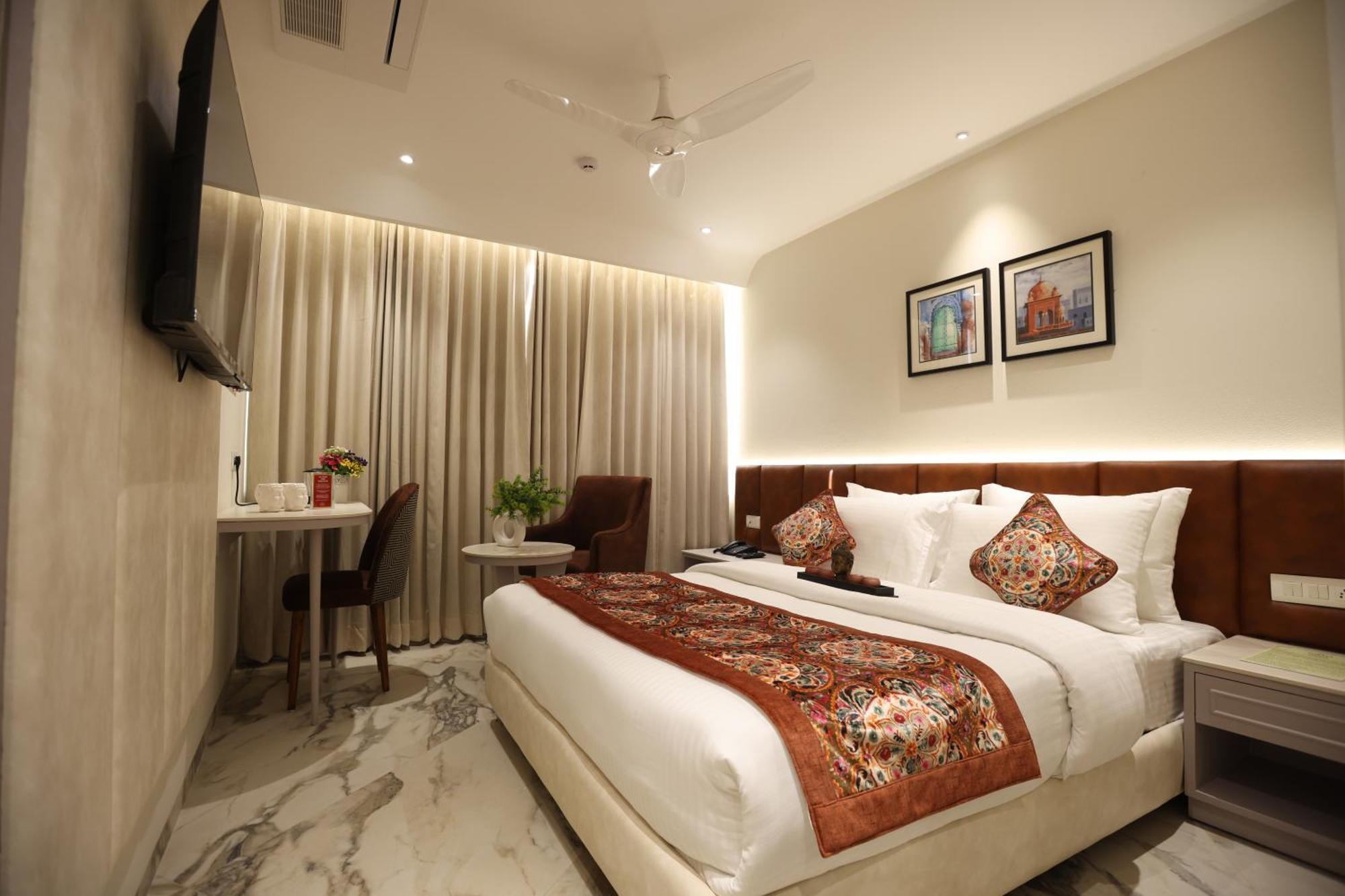 Hiraya Hotels Mohali Екстер'єр фото
