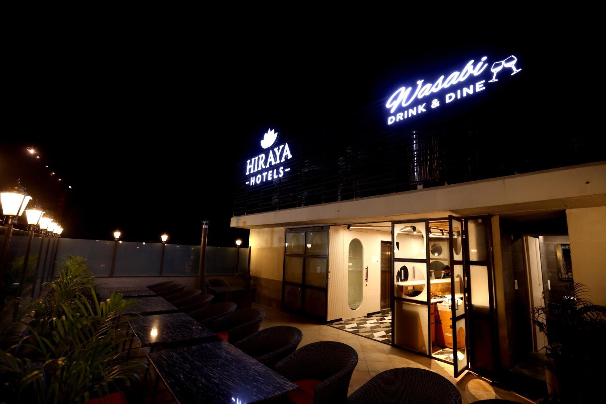 Hiraya Hotels Mohali Екстер'єр фото